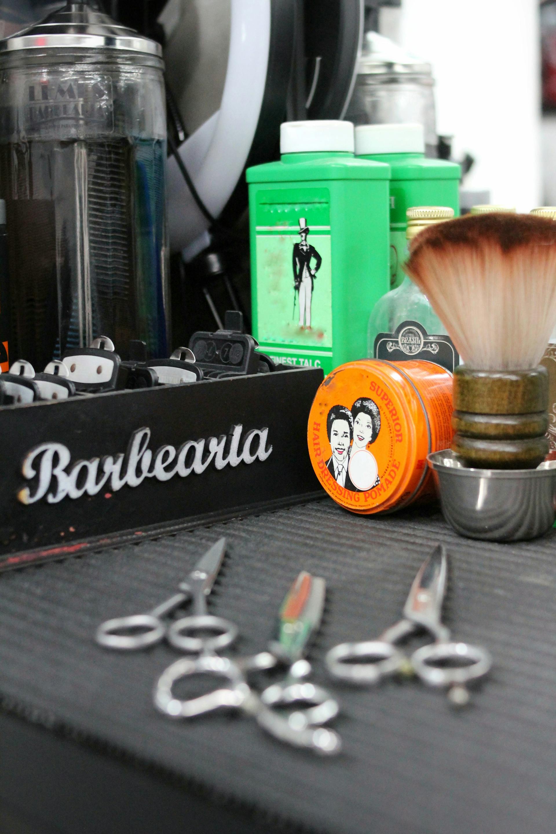 Barber tools display